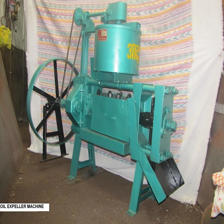 Oil Expeller Machine